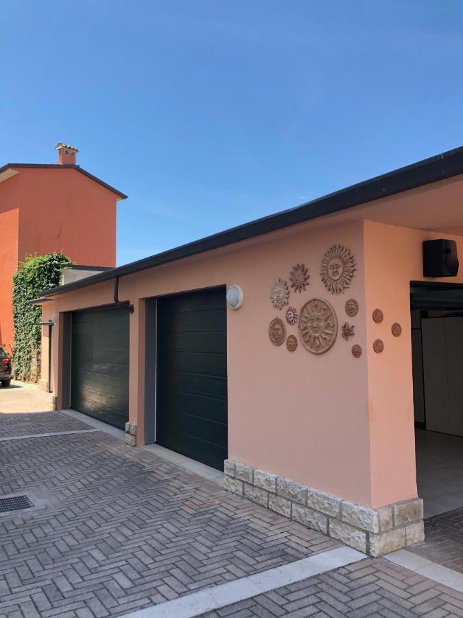 Appartamenti Villa Dall'Agnola Гарда Екстер'єр фото