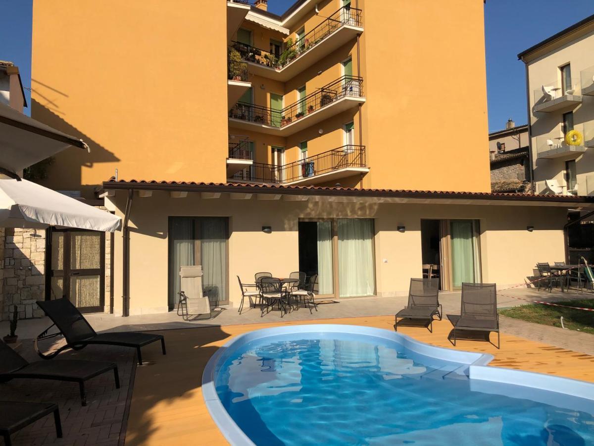 Appartamenti Villa Dall'Agnola Гарда Екстер'єр фото
