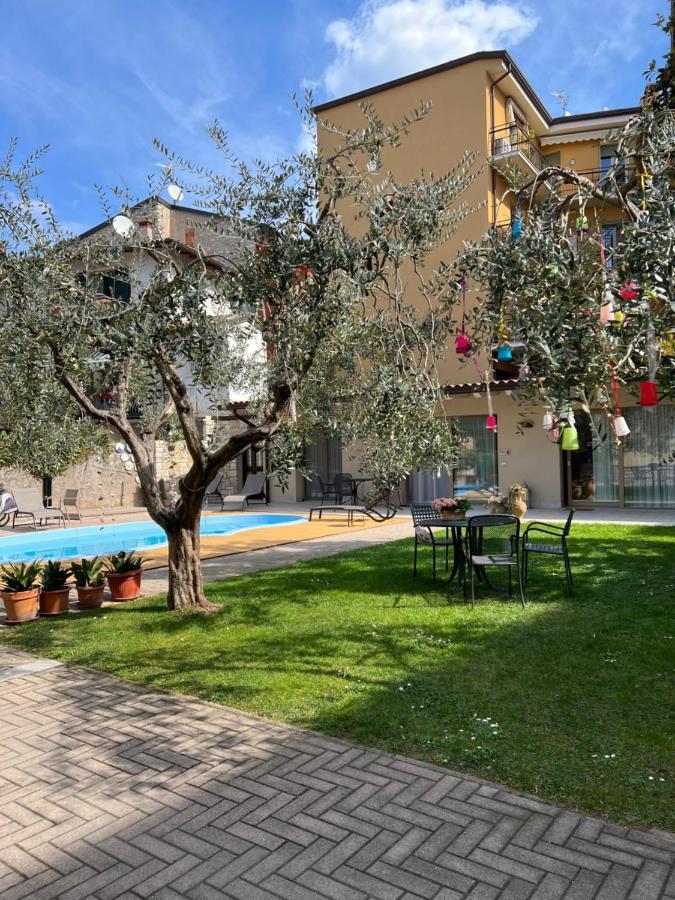 Appartamenti Villa Dall'Agnola Гарда Екстер'єр фото